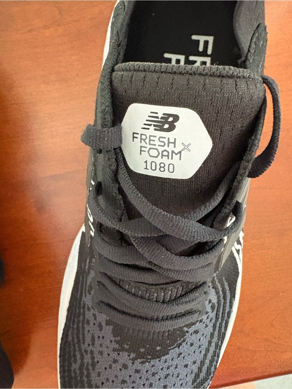 New Balance Womens Fresh Foam 1080 Sneakers. Size 10.5 - Picture 5 of 8